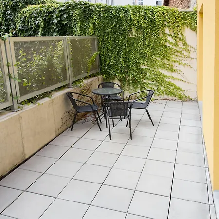 Limes Aparthotel 4*