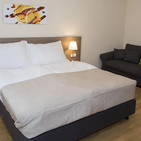 アパートホテル ライムズ