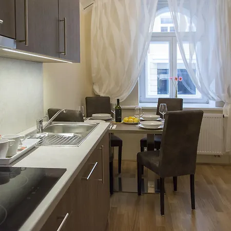 ライムズ プラハ