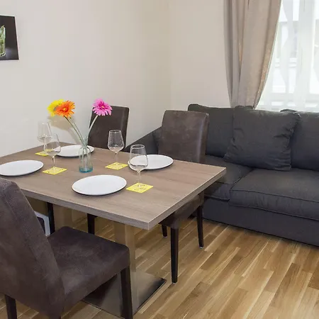 アパートホテル ライムズ プラハ