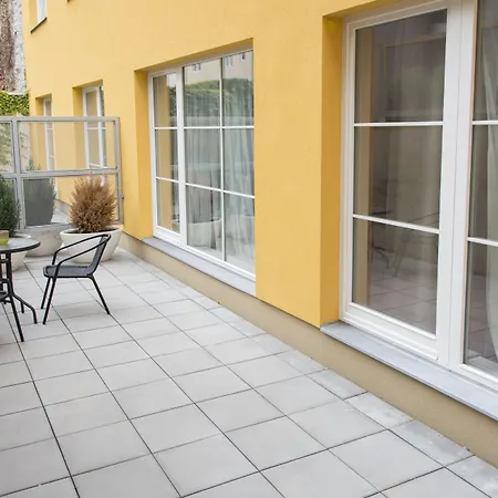 ライムズ アパートホテル プラハ